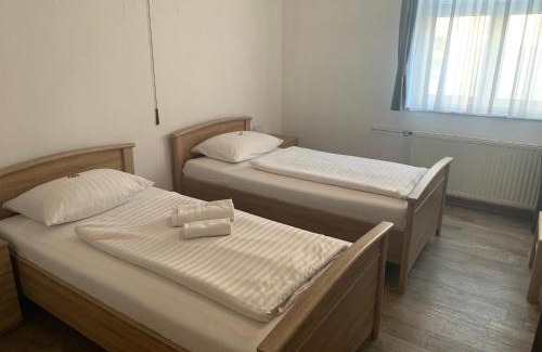 Rhein-Erft-Kreis District Hotel | Hotel Brauhaus zur Krone