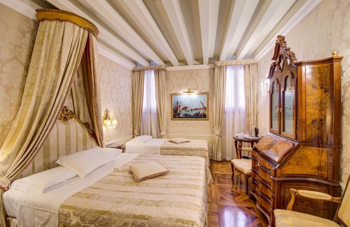 Santa Croce Hotel | Hotel Canal Grande