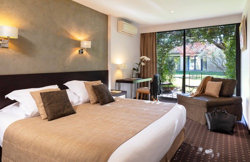 Gordes Hotel | Hotel Carcarille - Restaurant le C