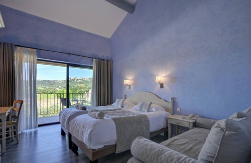 Gordes Hotel | Hotel Carcarille - Restaurant le C