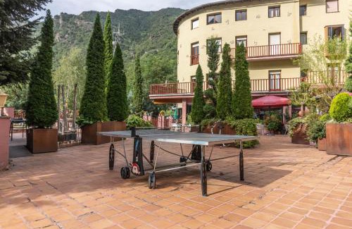 Ribera de Cardos Hotel | Hotel Cardós