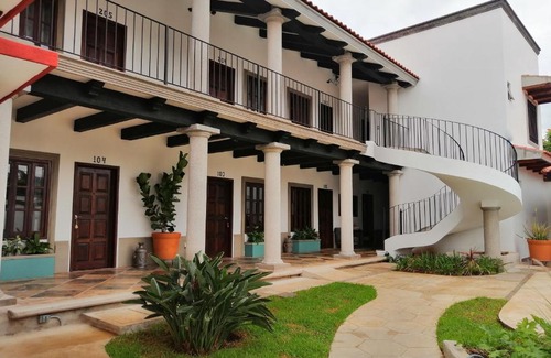 Tuxtla Gutierrez Hotel | Hotel Casa del Agua