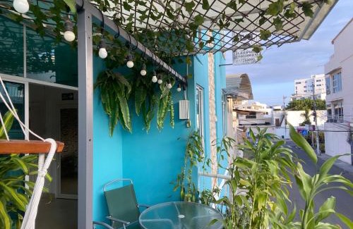 Manta House | Hotel Casa Latina