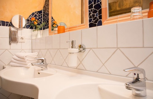 Rust Hotel | Hotel Casa Rustica