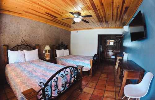 Creel Hotel | Hotel Cascada Inn