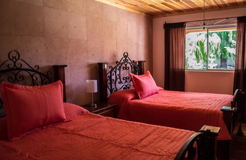 Creel Hotel | Hotel Cascada Inn