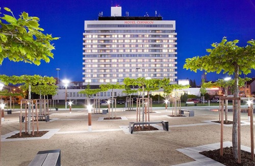 Hradec Kralove Hotel | Hotel Cernigov