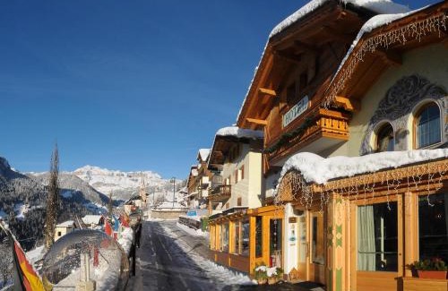 Livinallongo del Col di Lana Hotel | Hotel Cesa Padon