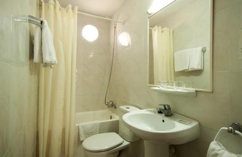 Es Pelats Hotel | Hotel Chevy & Suites