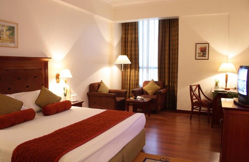 Pitampura Hotel | Hotel City Park