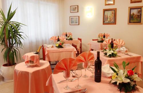 Sottomarina Hotel | Hotel Colorado