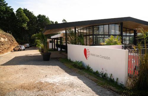 Santa Elena Hotel | Hotel con Corazon Monteverde