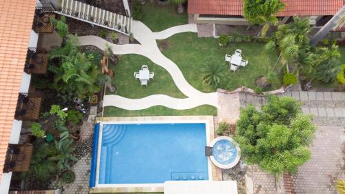 San Miguel Hotel | Hotel Concierge Flor y Canto