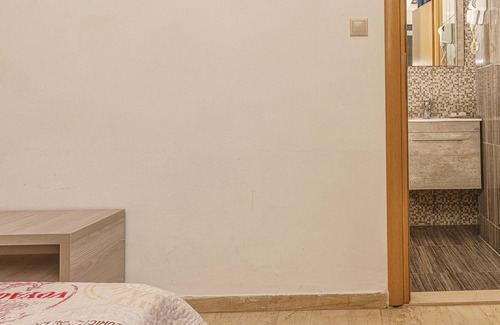 Matala House | Hotel Coral 213