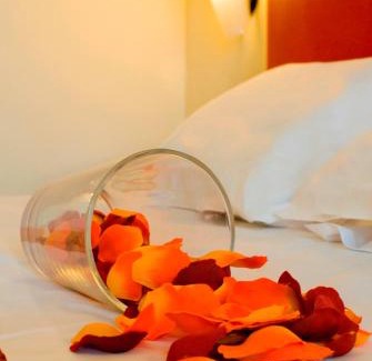 Santa Maria degli Angeli Hotel | Hotel Cristallo di La Rosetta Srl