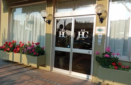 Donoratico Hotel | Hotel Cucciolo