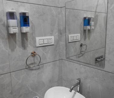 Shirdi Hotel | Hotel D Square