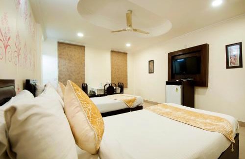 Karol Bagh Hotel | HOTEL DAKHA INTERNATIONAL - Karol Bagh, New Delhi