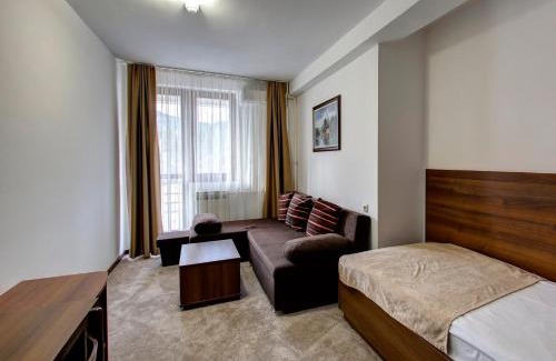 Pale Hotel | Hotel Damis
