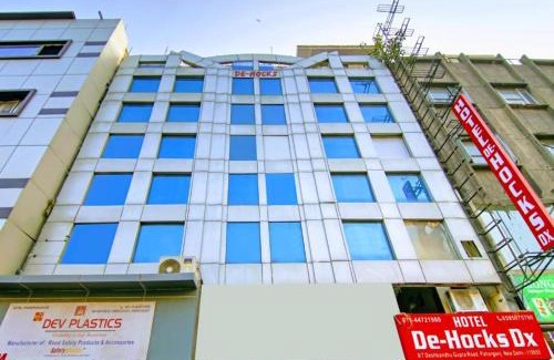 Paharganj Hotel | Hotel De Hocks Deluxe - New Delhi Railway Station
