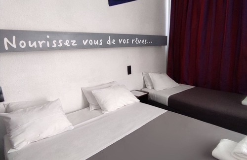 Richebourg - Saint-Clement Hotel | HOTEL DE LA GARE NANTES