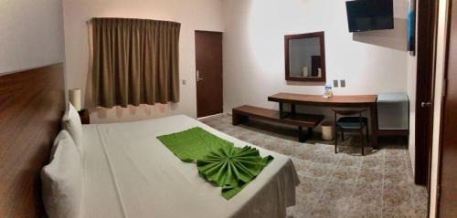 El Grullo Hotel | Hotel del Camino Real