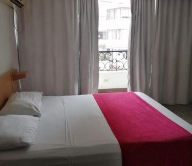 Cali House | HOTEL del OESTE B&B
