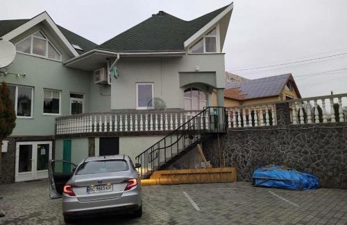 Mukachevo Hotel | Hotel Delfin