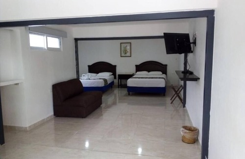 Barrio de Santiago Hotel | Hotel El Cid Merida
