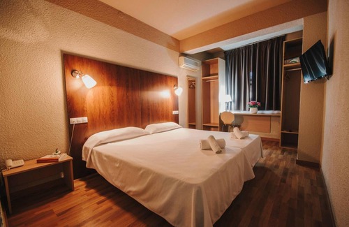 Almeria Hotel | Hotel Embajador