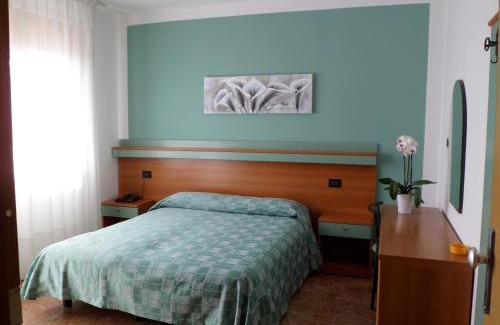 Sottomarina Hotel | Hotel Europeo