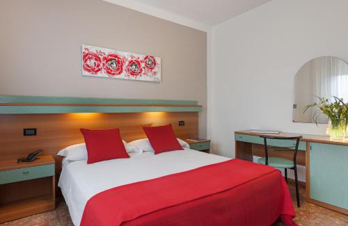 Sottomarina Hotel | Hotel Europeo
