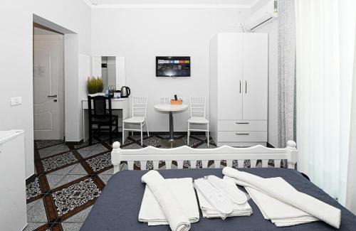 Shkembi i Kavajes Hotel | Hotel Fama