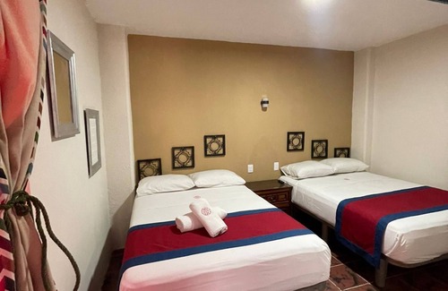 Downtown Guadalajara Hotel | Hotel Flamingos