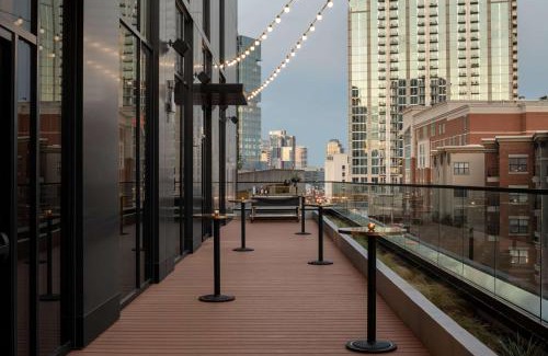 Music Row Hotel | Hotel Fraye Nashville, Curio Collection By Hilton