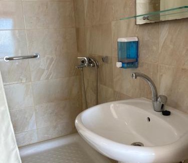 Poros Hotel | Hotel Galini