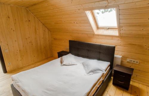 Mykulychyn Hotel | Hotel Galushko
