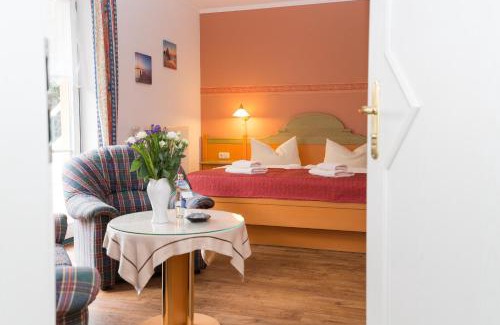 Zingst Hotel | Hotel Garni Am Deich