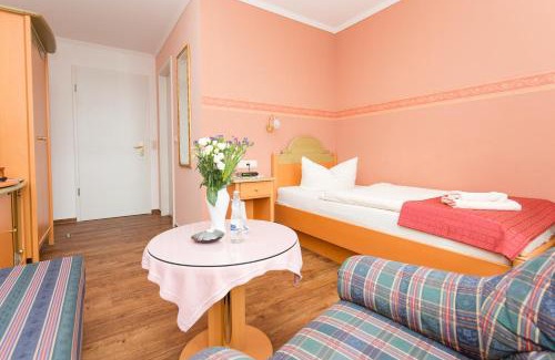 Zingst Hotel | Hotel Garni Am Deich
