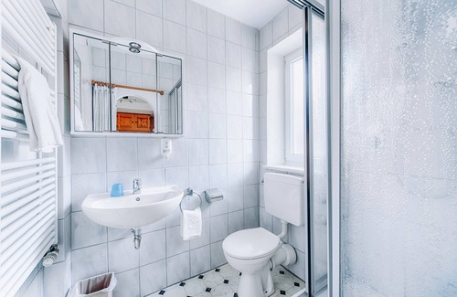 Untergrainau Hotel | Hotel Garni Café Nuss