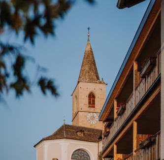 San Genesio Atesino Hotel | Hotel & Gasthof zum Hirschen