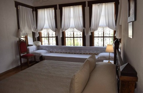 Gjirokaster Hotel | HOTEL GJIROKASTRA