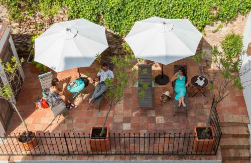 Begur Hotel | Hotel Hanoi