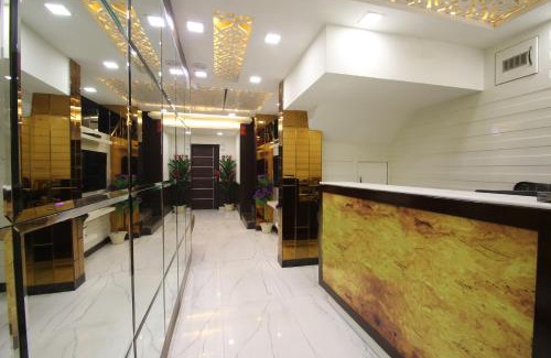 Karol Bagh Hotel | Hotel Hill Palace -Near Karol Bagh Metro Station