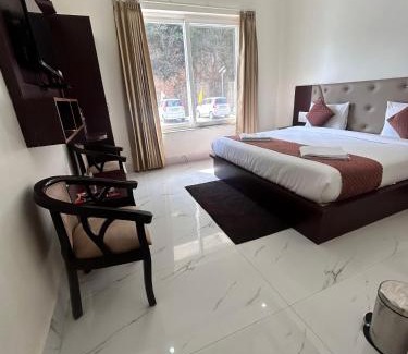 Kharsali Hotel | Hotel Hill River View Resort