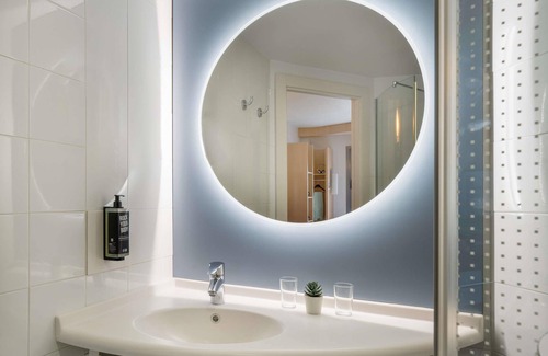 Alcobendas Hotel | Hotel ibis Madrid Alcobendas