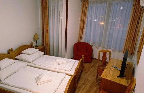 Gyor Bed & Breakfast | Hotel ICON