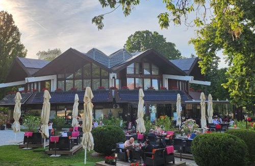 Gyor Bed & Breakfast | Hotel ICON