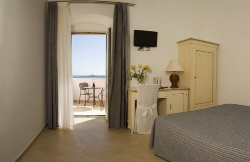 San Lorenzo Hotel | Hotel Il Castellino Relais