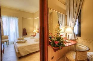 Marina Centro Hotel | Hotel Imperiale Rimini & SPA